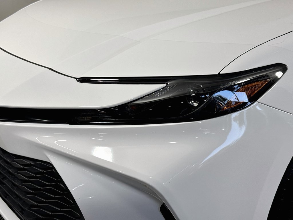 Used 2026 Toyota Camry LE FWD image 3