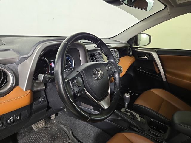 Used 2018 Toyota RAV4 Limited w/ Protection Package FWD image 14