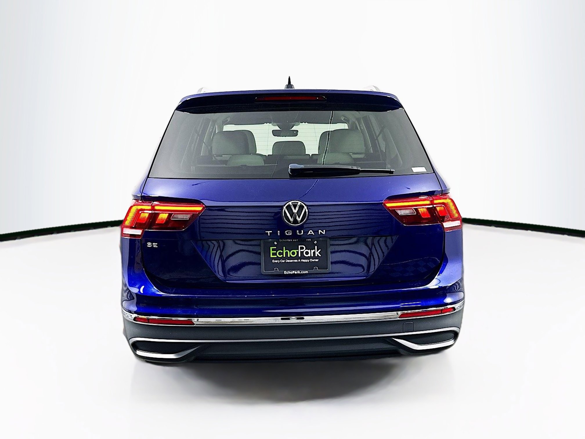 Used 2022 Volkswagen Tiguan SE image 7