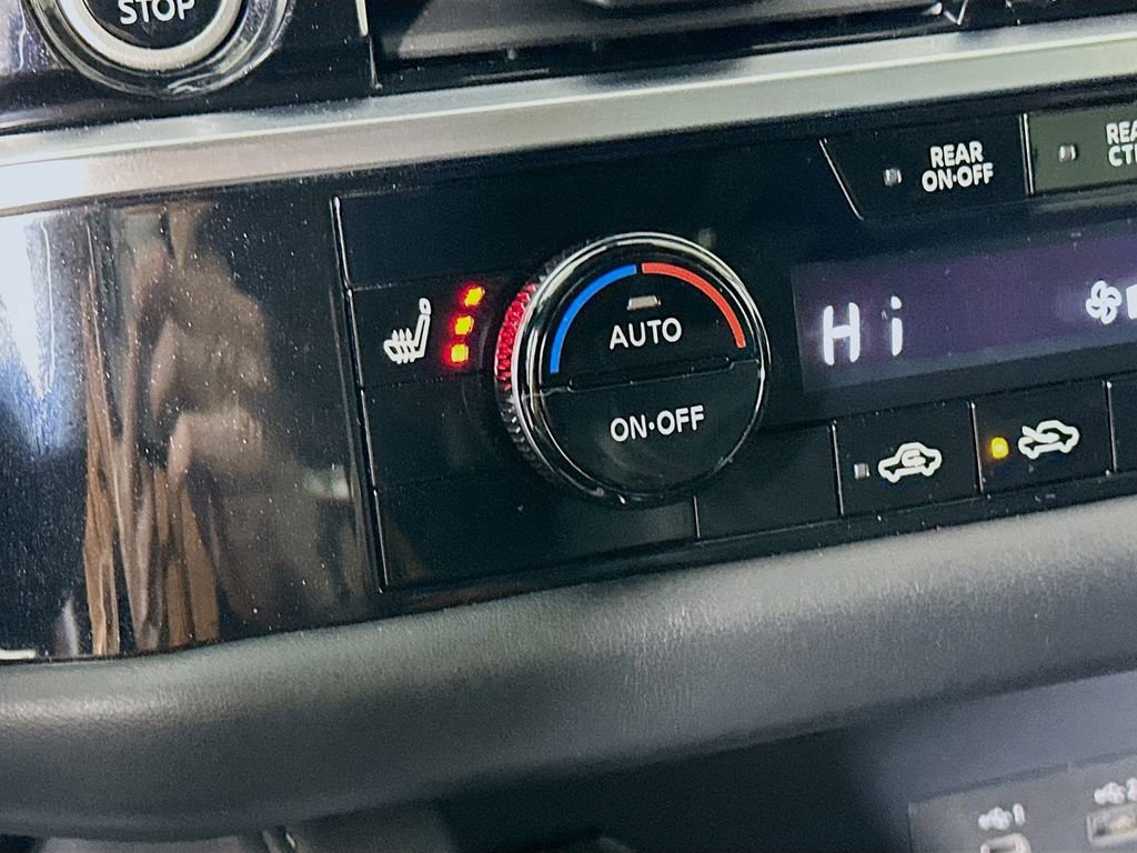 Certified 2024 Nissan Pathfinder SL image 29