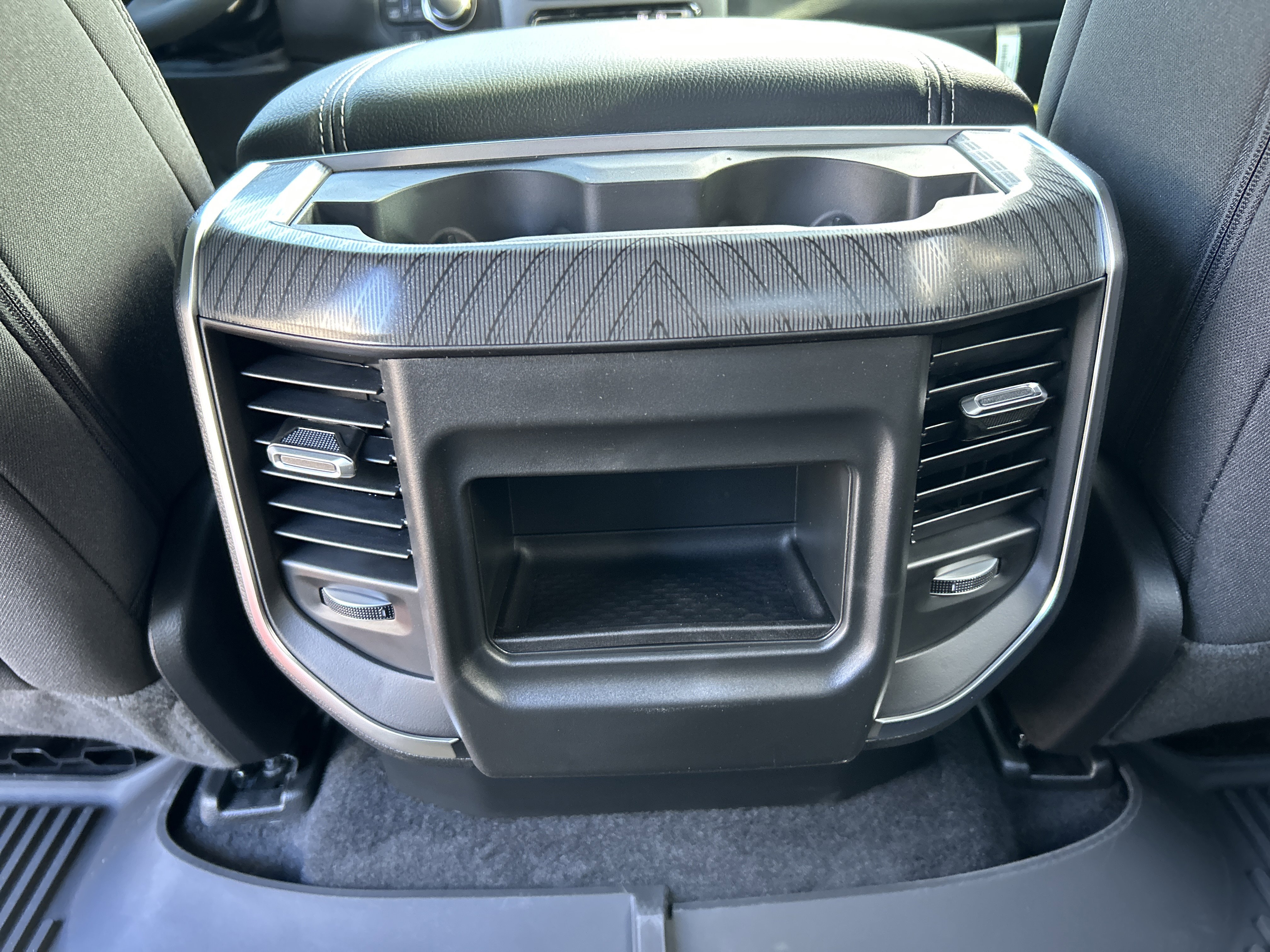 New 2026 RAM 1500 Big Horn w/ Night Edition image 34