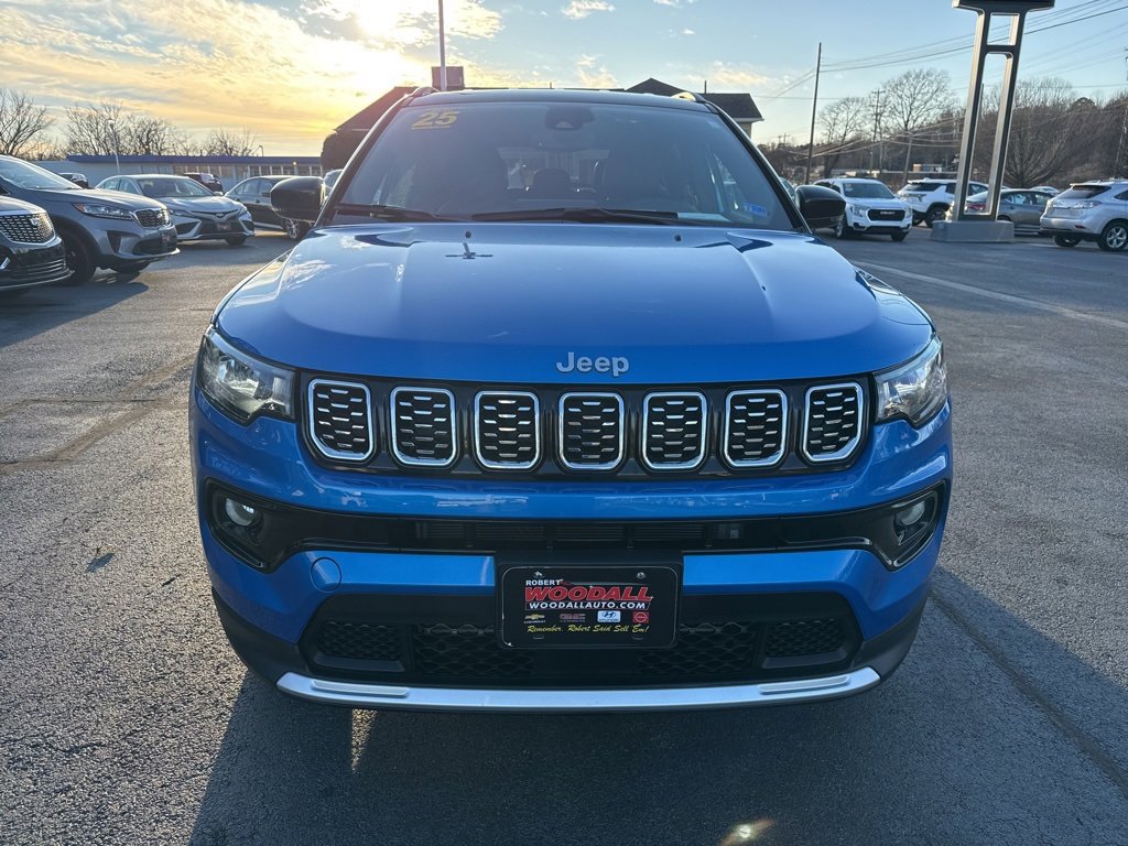 Used 2025 Jeep Compass Limited image 8