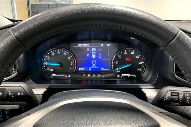 Used 2024 Ford Explorer XLT w/ Equipment Group 202A AWD/4WD image 14