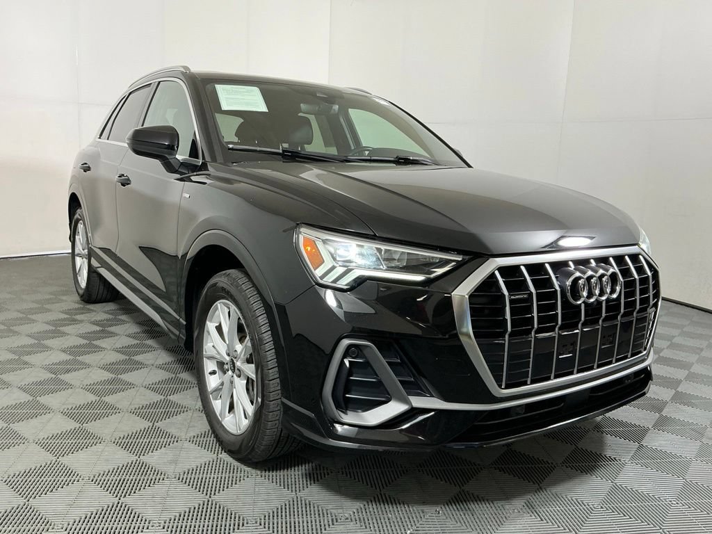 Used 2022 Audi Q3 2.0T Premium Plus AWD/4WD image 4