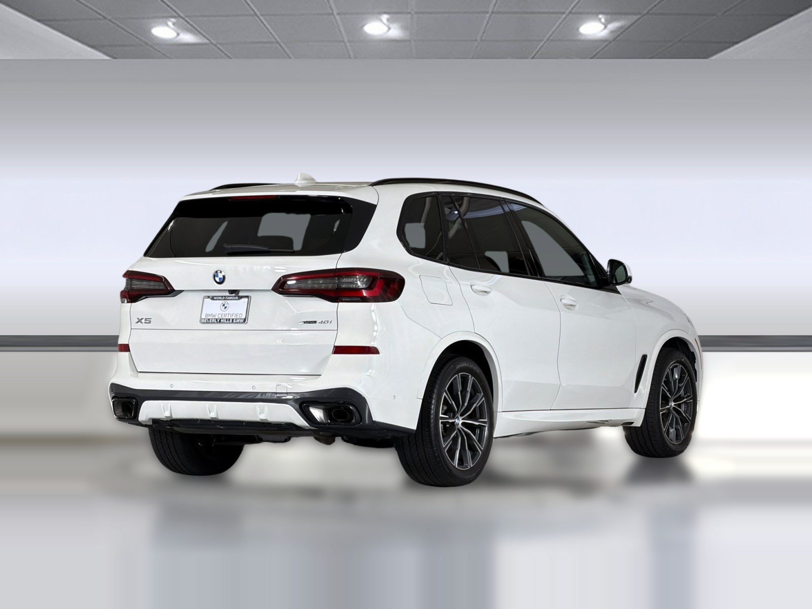 Used 2023 BMW X5 sDrive40i w/ M Sport Package RWD image 9