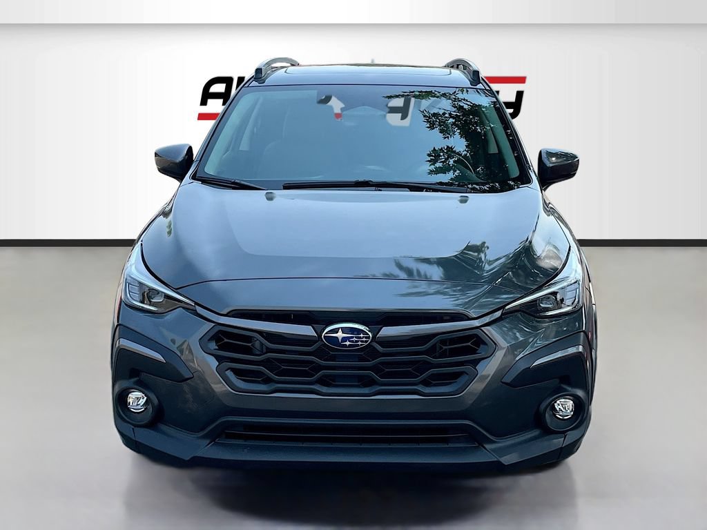 Used 2024 Subaru Crosstrek 2.5i Limited w/ Crosstrek Mirror Package AWD/4WD image 2