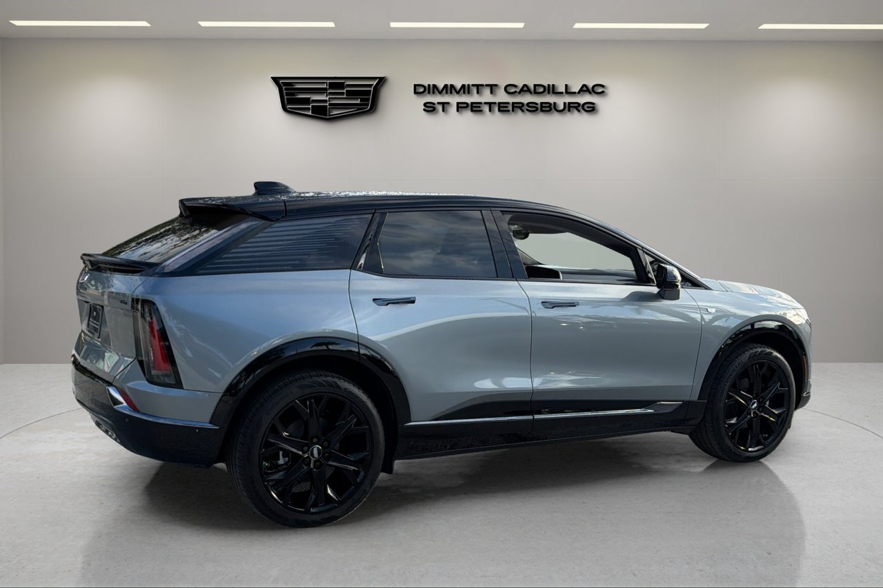 New 2027 Cadillac Optiq Sport w/ LPO, ONYX Package AWD/4WD image 5