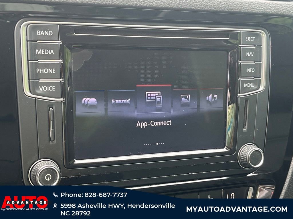 Used 2017 Volkswagen Jetta SEL image 20