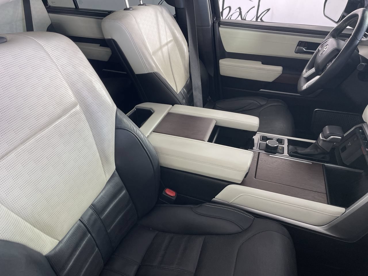 Used 2023 Toyota Sequoia Capstone AWD/4WD image 26