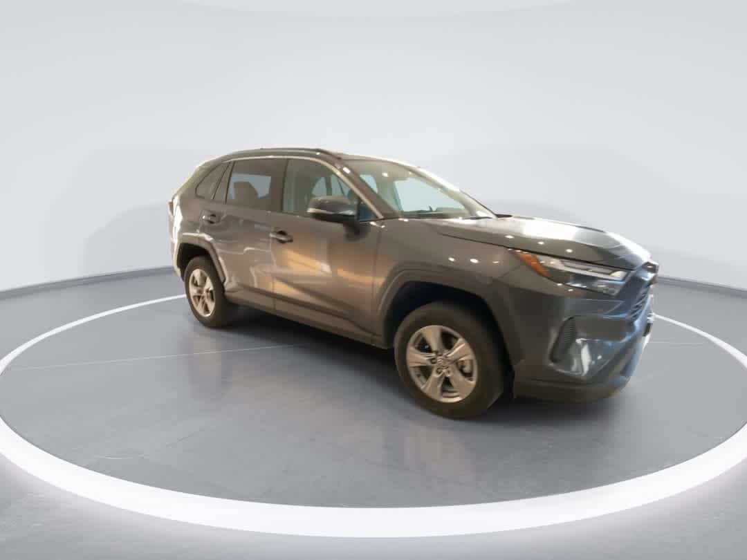 Certified 2025 Toyota RAV4 XLE AWD/4WD image 2
