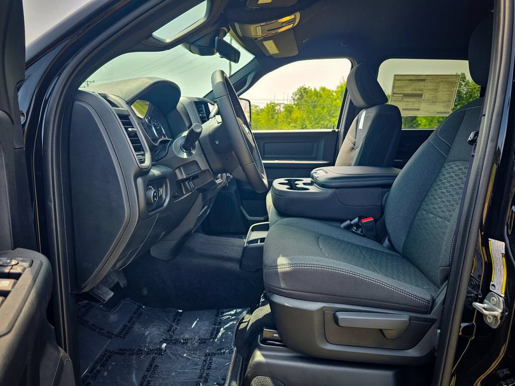 New 2026 RAM 2500 Tradesman AWD/4WD image 12