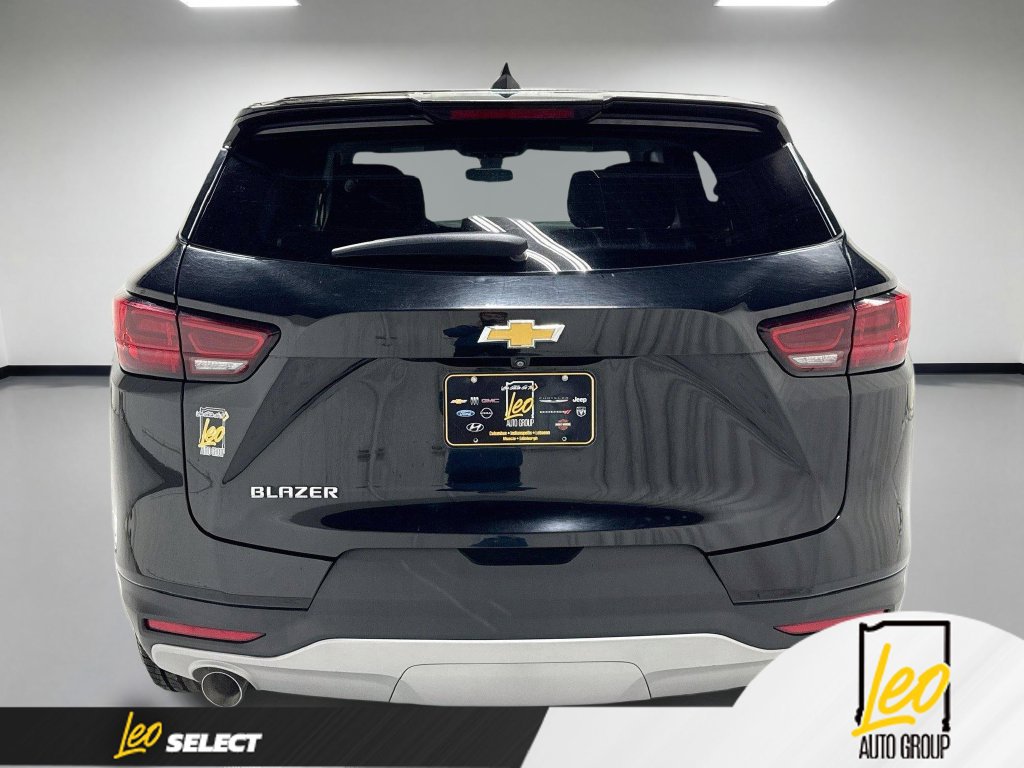 Used 2023 Chevrolet Blazer LT FWD image 7