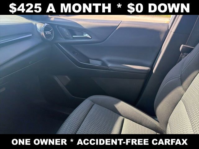 Used 2025 Chevrolet Equinox LT AWD/4WD image 25