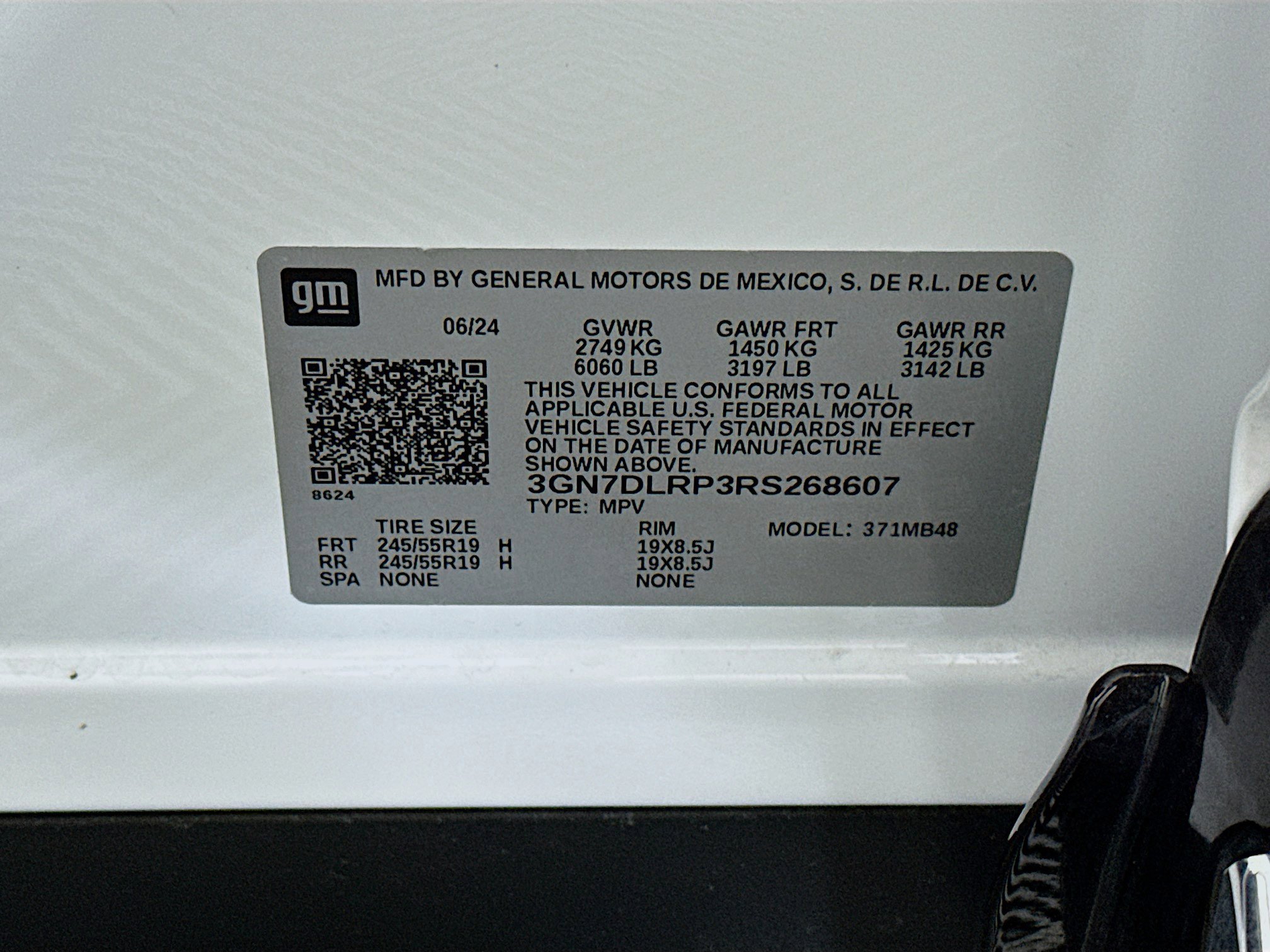 Used 2024 Chevrolet Equinox EV LT image 12