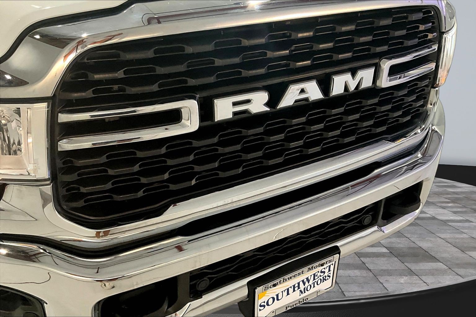 Used 2023 RAM 2500 Big Horn w/ Level 1 Equipment Group AWD/4WD image 33