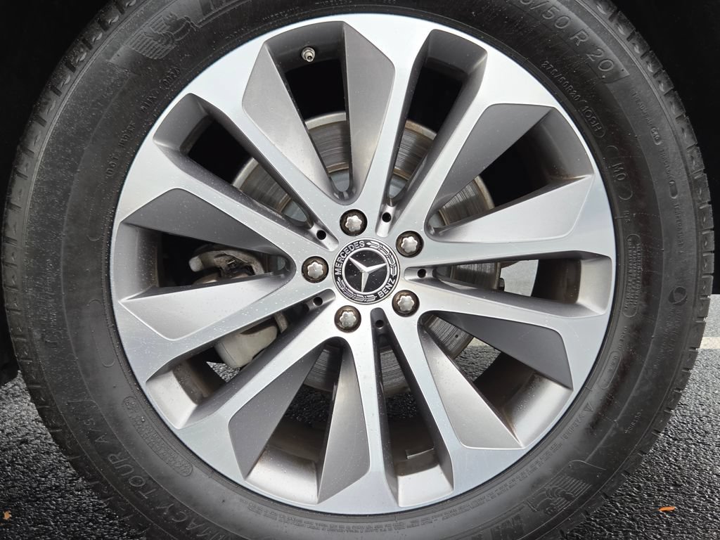 Used 2021 Mercedes-Benz GLE 350 4MATIC image 19