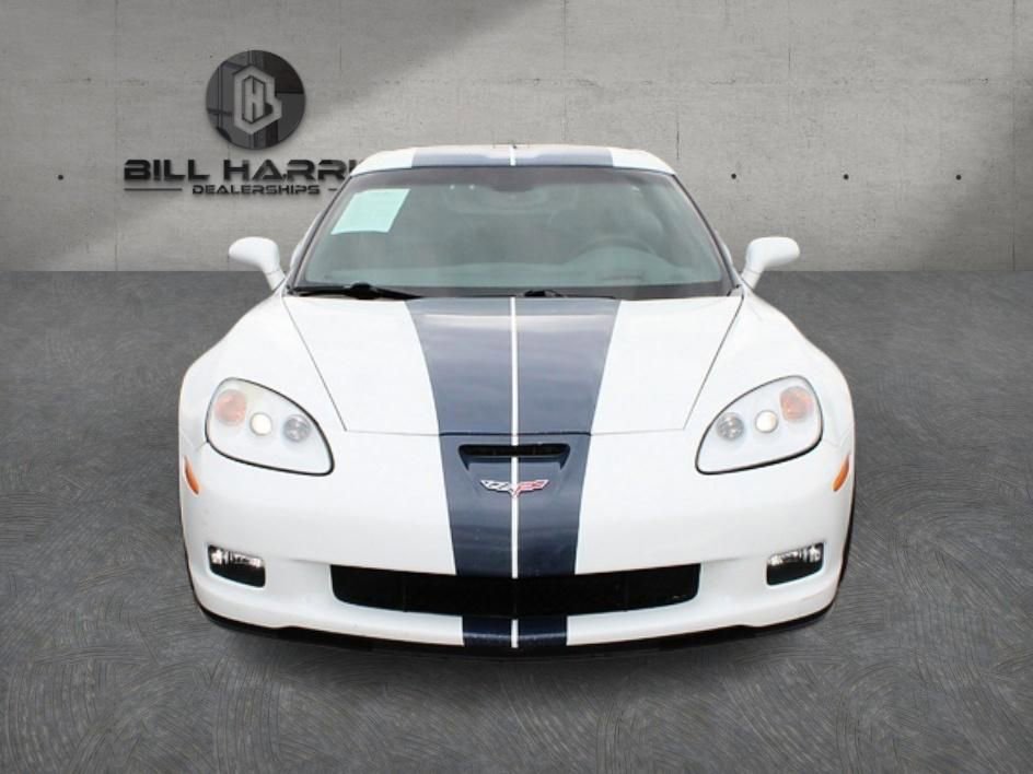 Used 2013 Chevrolet Corvette Grand Sport w/ 4LT Preferred Equipment Group image 2