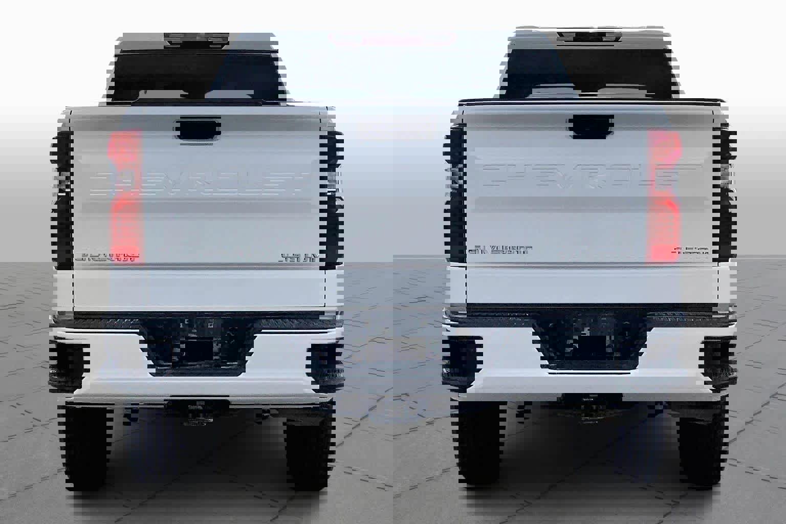 Used 2024 Chevrolet Silverado 1500 Custom image 8