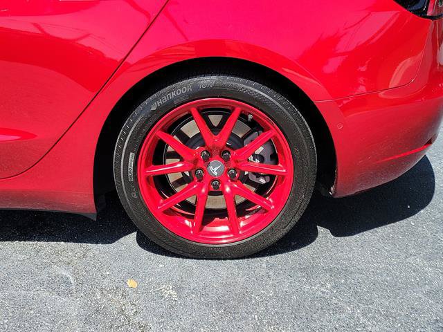 Used 2018 Tesla Model 3 Mid Range RWD image 5