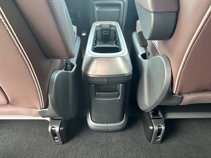 New 2025 Volkswagen ID. Buzz Pro S image 7