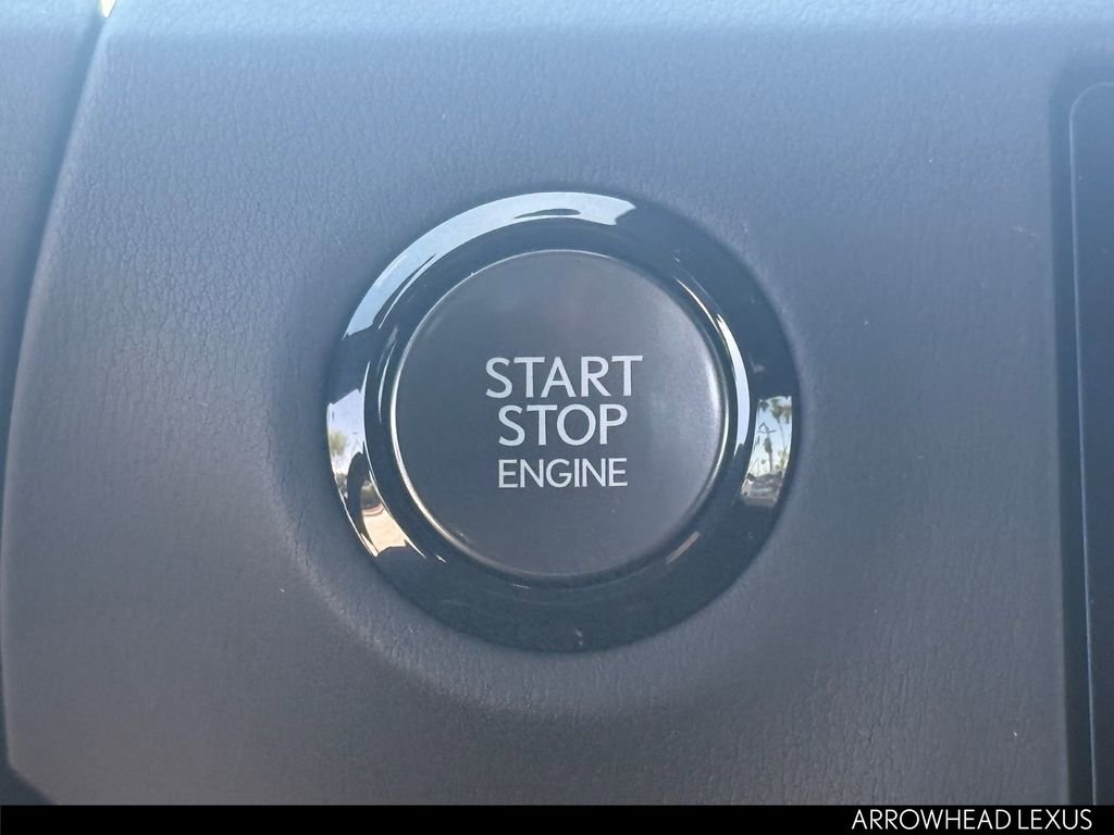 Used 2026 Lexus GX 550 w/ Accessory Package (31) AWD/4WD image 25