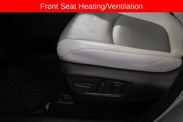 Used 2023 Toyota RAV4 Limited image 15