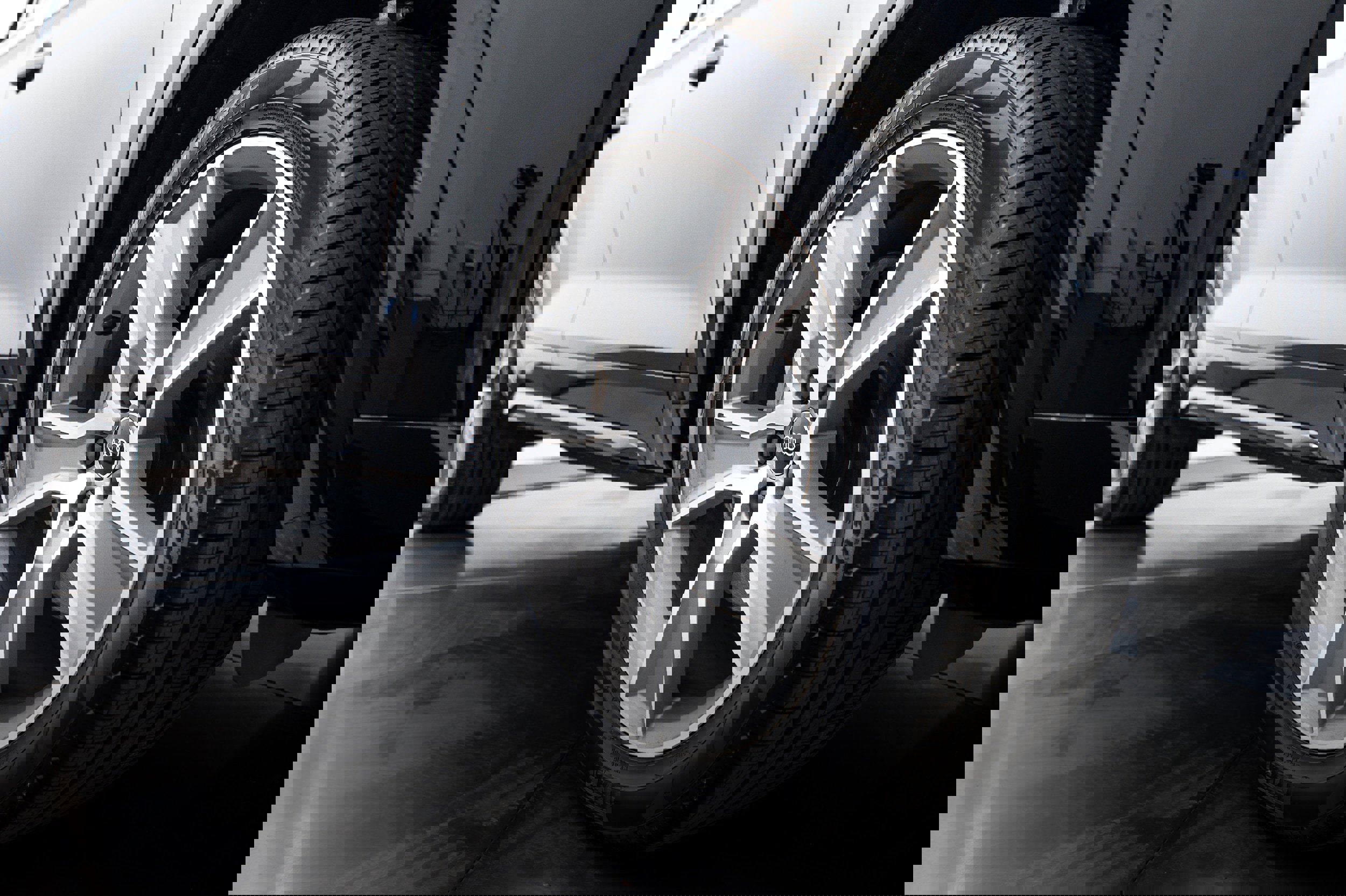 Certified 2025 Audi Q5 2.0T Premium w/ Convenience Plus Package image 22