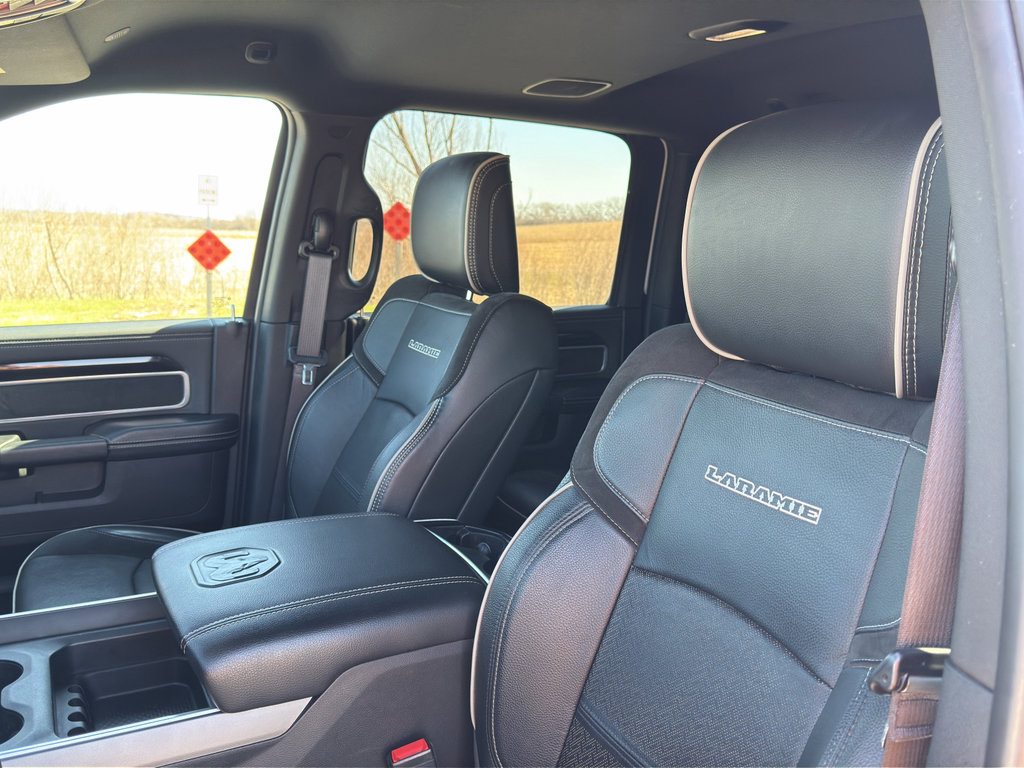 Used 2022 RAM 2500 Laramie AWD/4WD image 18
