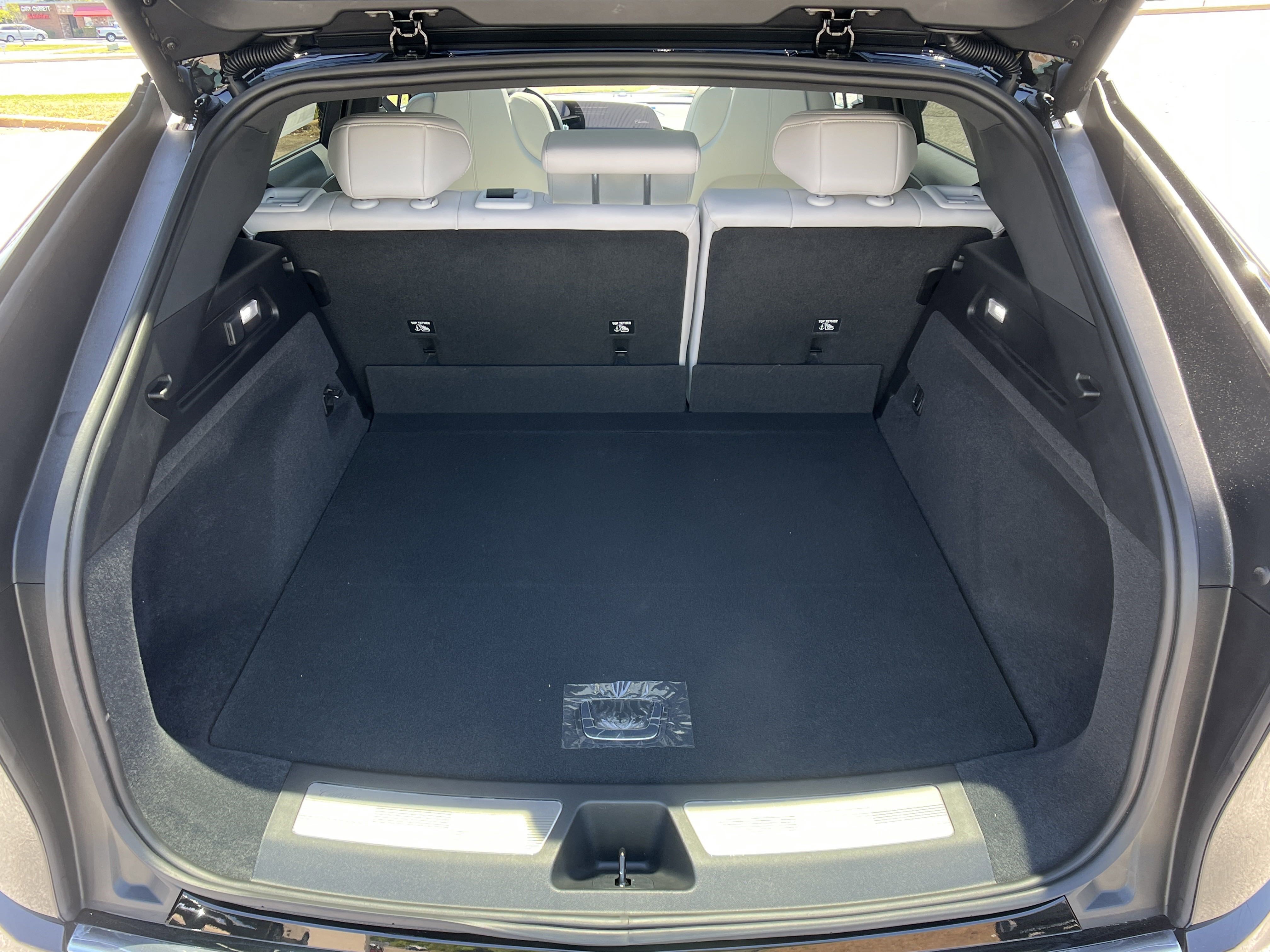 New 2025 Cadillac Lyriq Luxury image 20