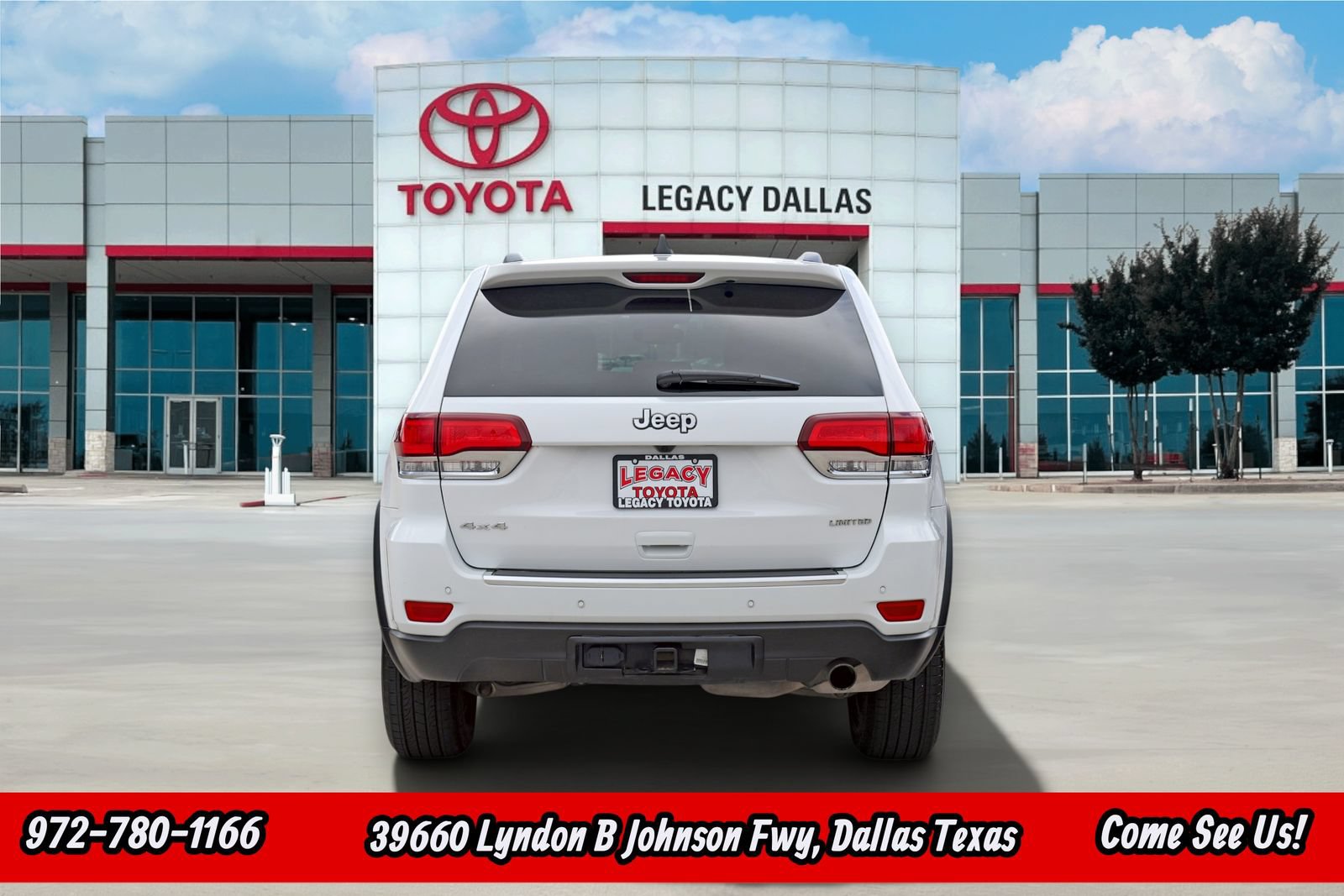 Used 2022 Jeep Grand Cherokee Limited AWD/4WD image 9