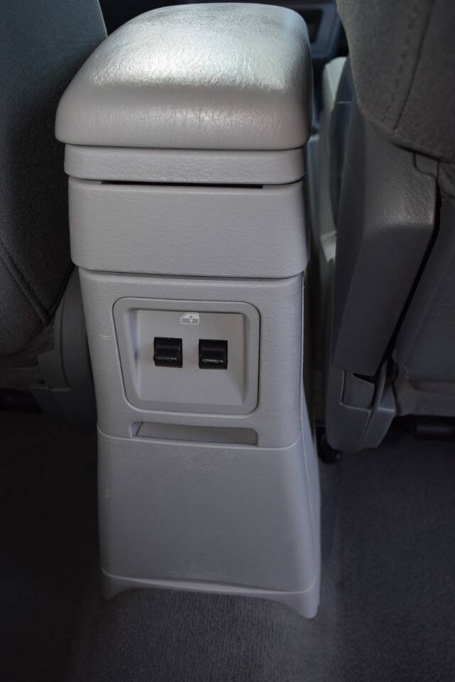 Used 2006 Chrysler PT Cruiser Touring FWD image 37
