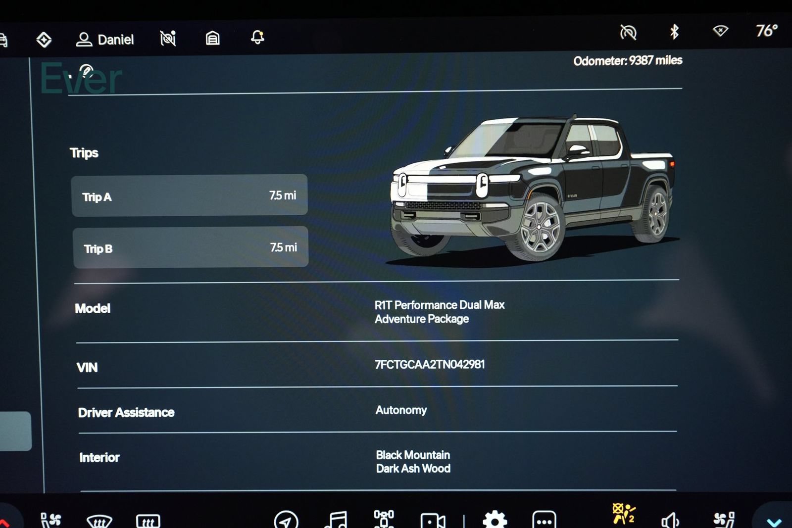 Used 2026 Rivian R1T Adventure AWD/4WD image 7