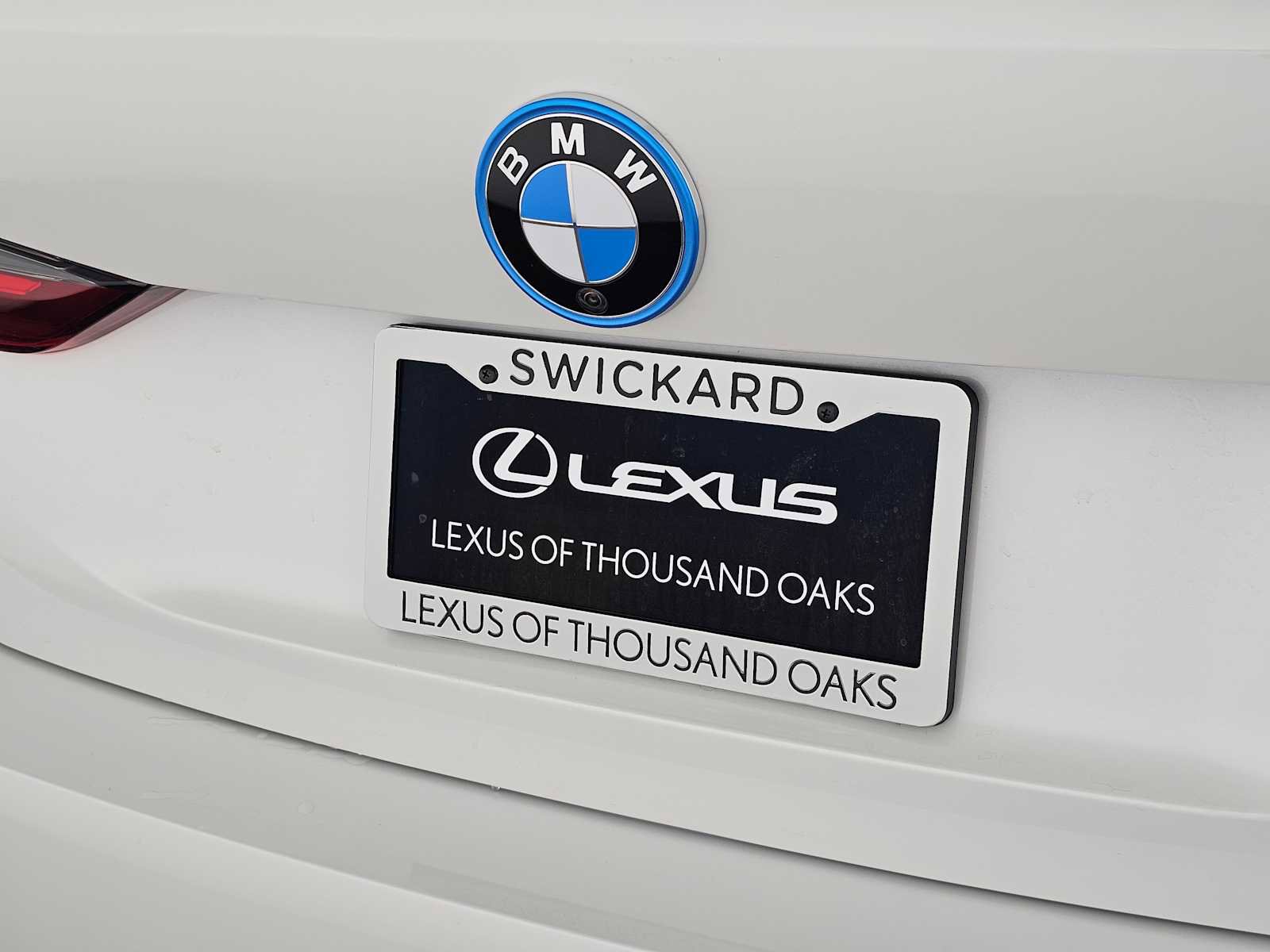Used 2023 BMW i4 eDrive40 RWD image 13