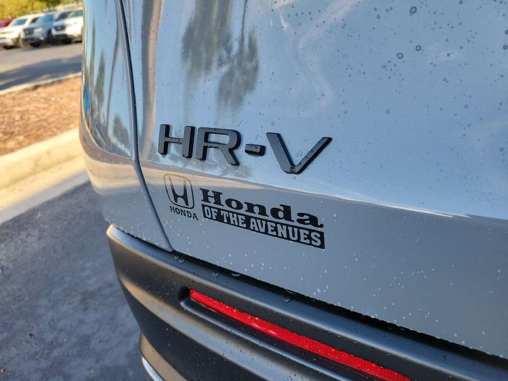 Certified 2027 Honda HR-V Sport image 10