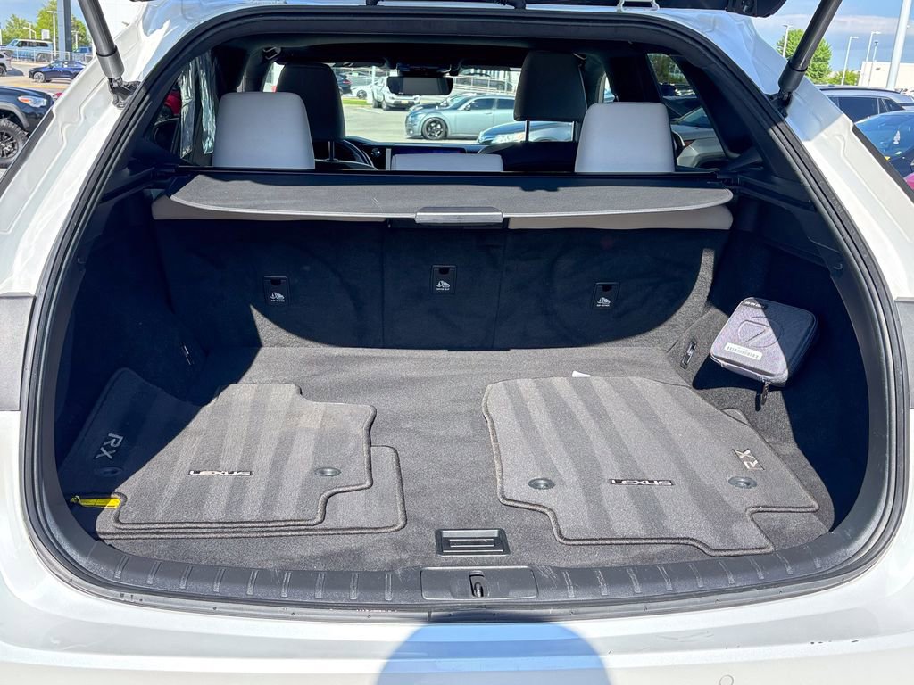 Used 2023 Lexus RX 350h w/ Cold Area Package AWD/4WD image 48