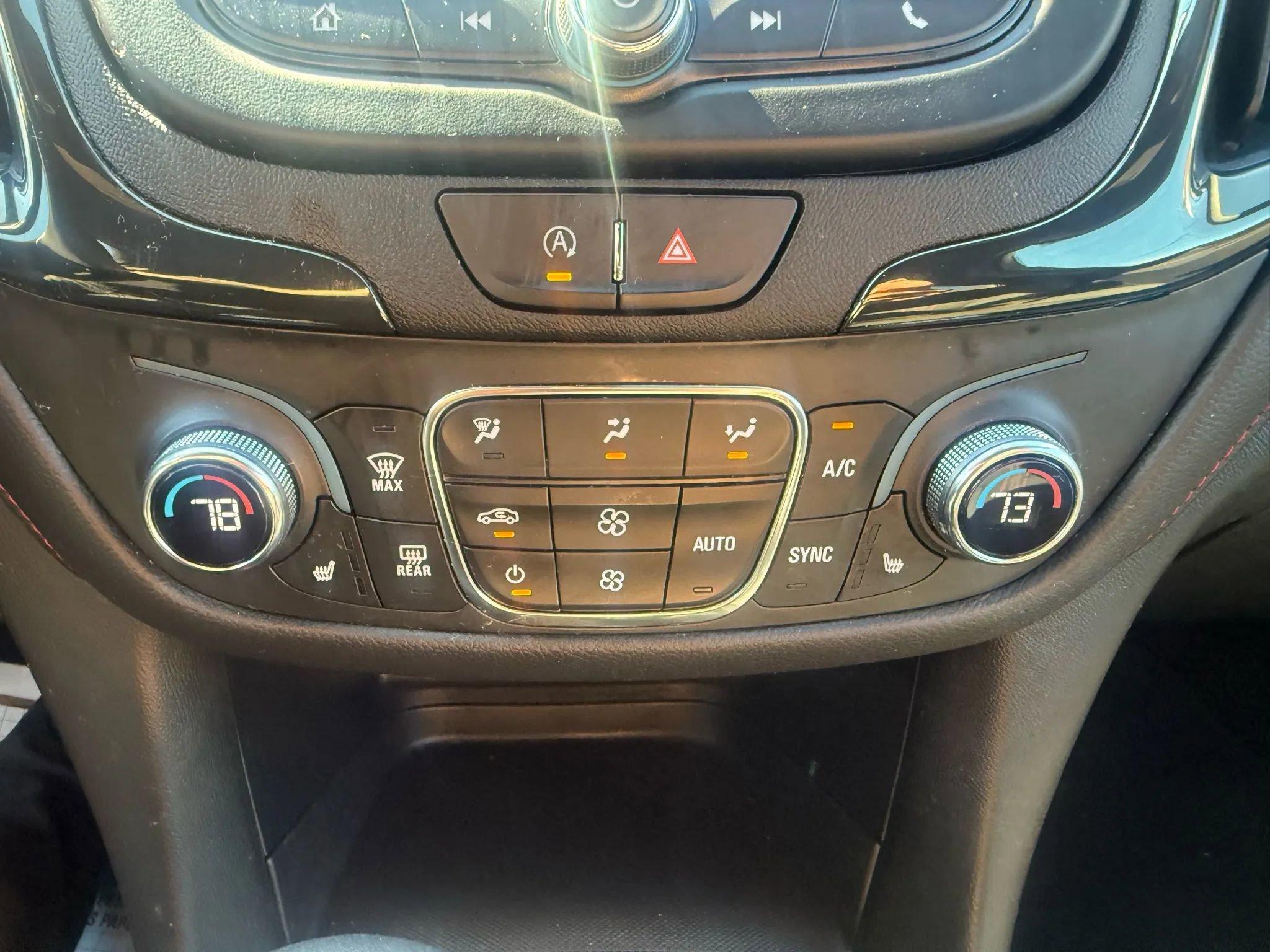 Used 2023 Chevrolet Equinox RS image 26