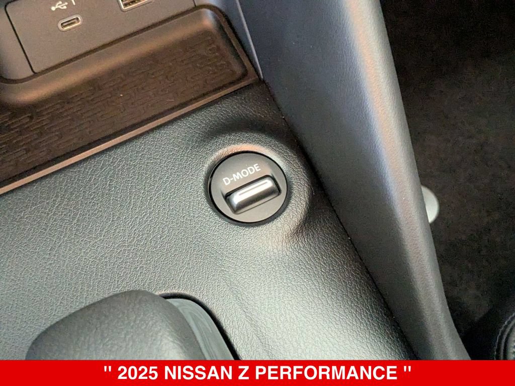 New 2025 Nissan Z Performance w/ Floor Mat Package RWD image 21