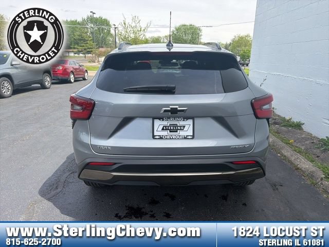 New 2026 Chevrolet Trax ACTIV FWD image 4