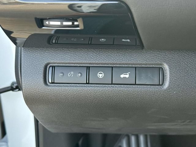 New 2026 Nissan Pathfinder SV FWD image 23