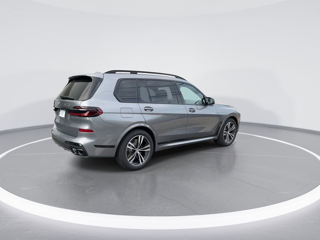 New 2026 BMW X7 M60i image 8