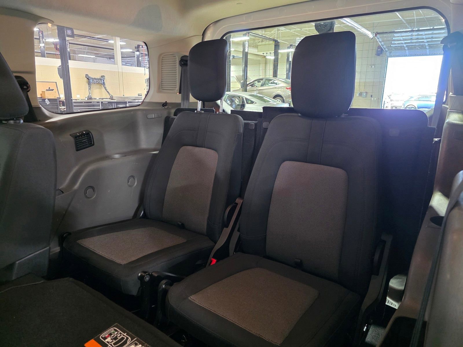 Used 2020 Ford Transit Connect XL image 15