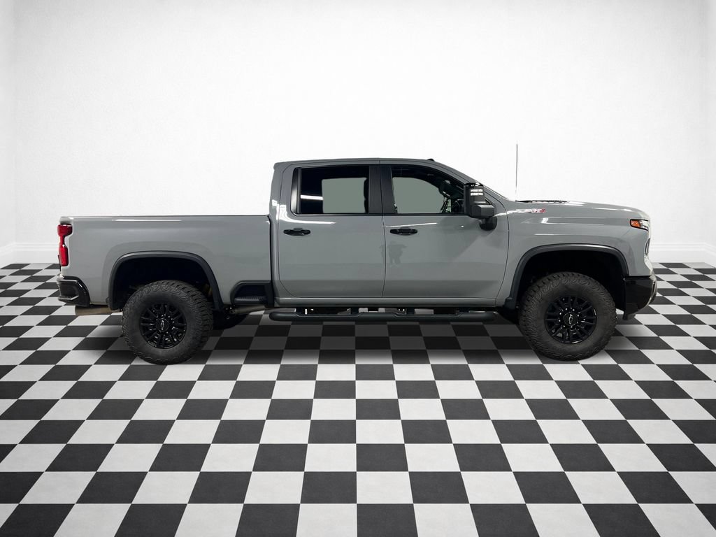 Certified 2024 Chevrolet Silverado 2500 ZR2 w/ Technology Package AWD/4WD image 2