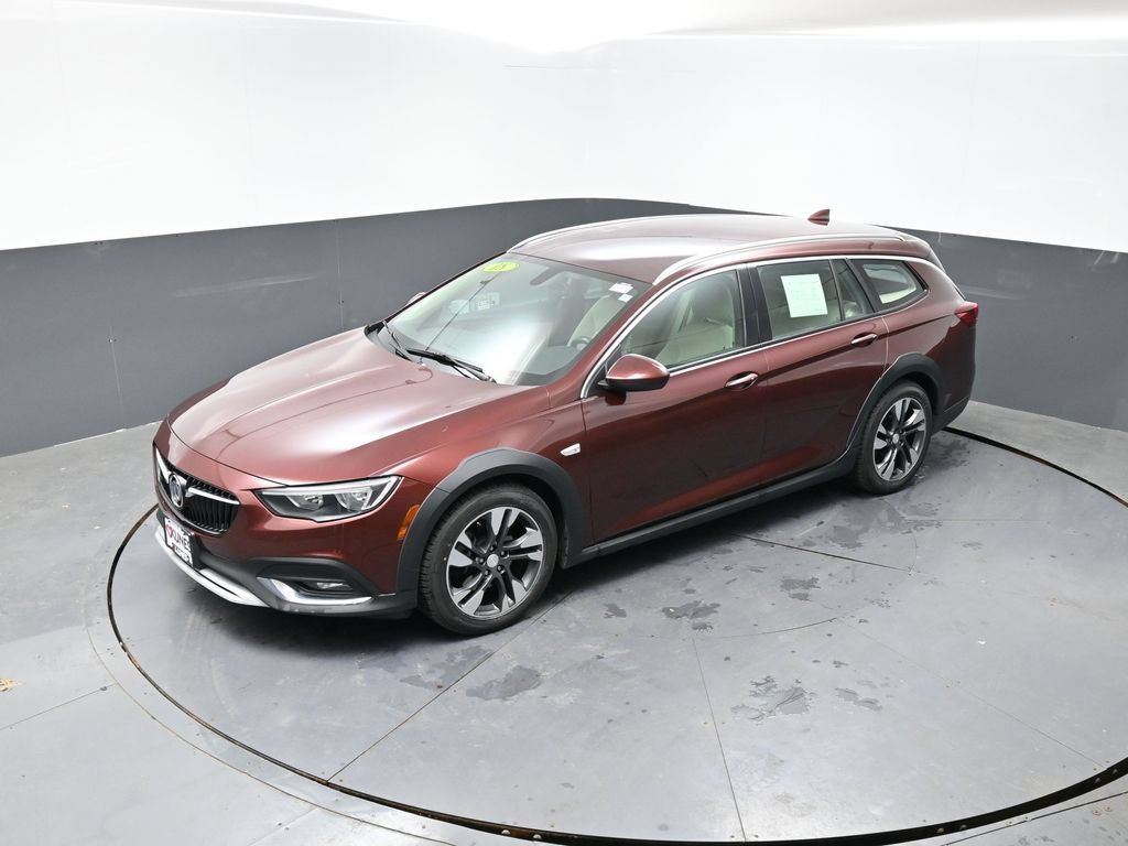 Used 2018 Buick Regal Preferred w/ Sights and Sounds Package AWD/4WD image 47