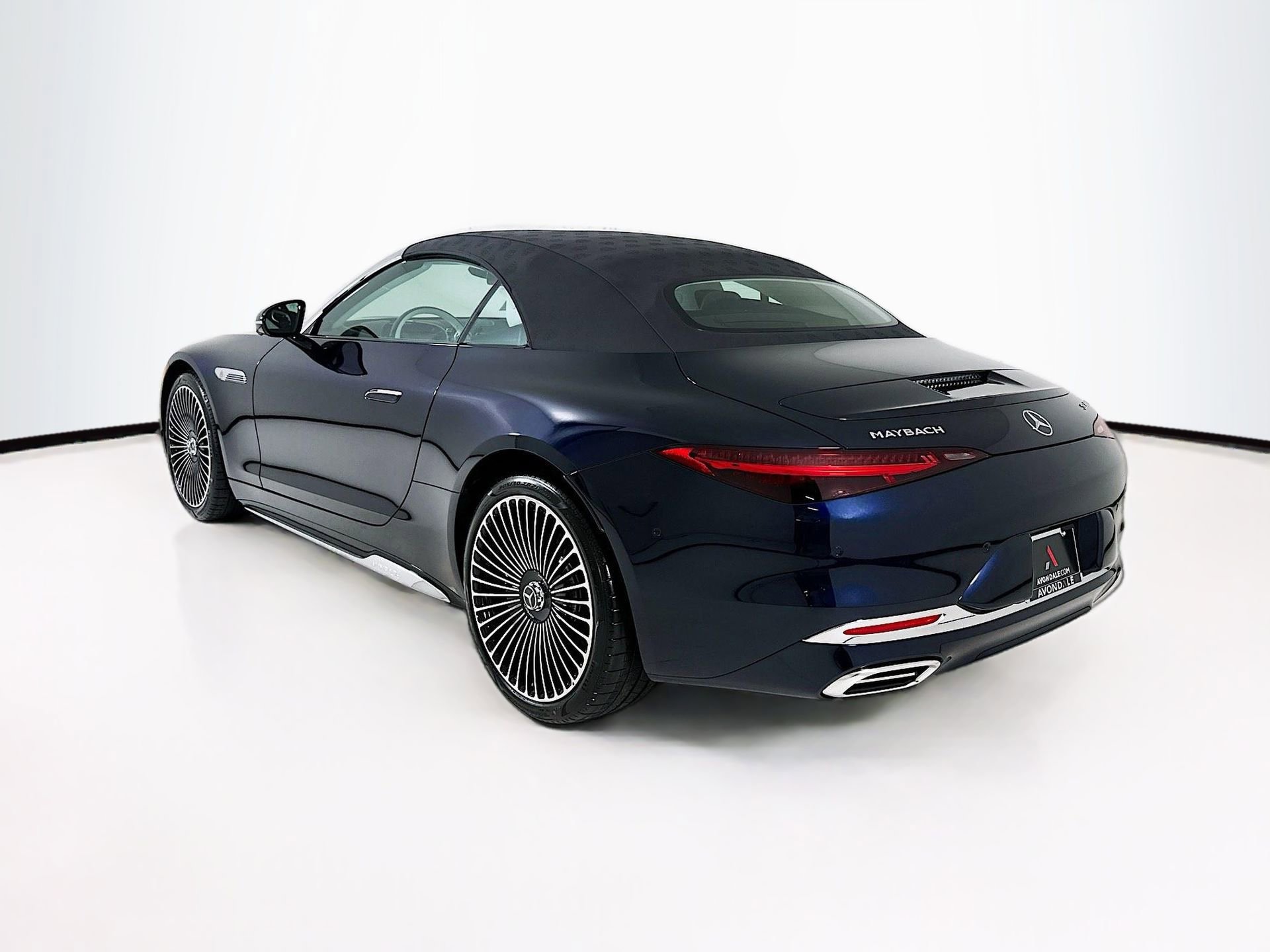 New 2026 Mercedes-Benz Maybach SL 680 image 6