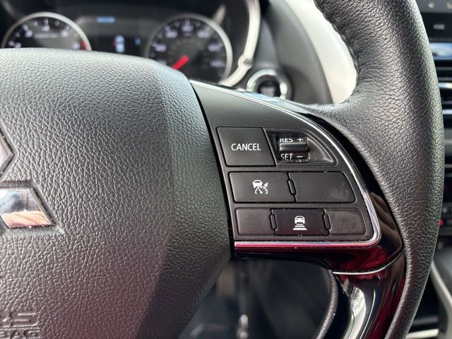 Used 2024 Mitsubishi Eclipse Cross AWD image 13