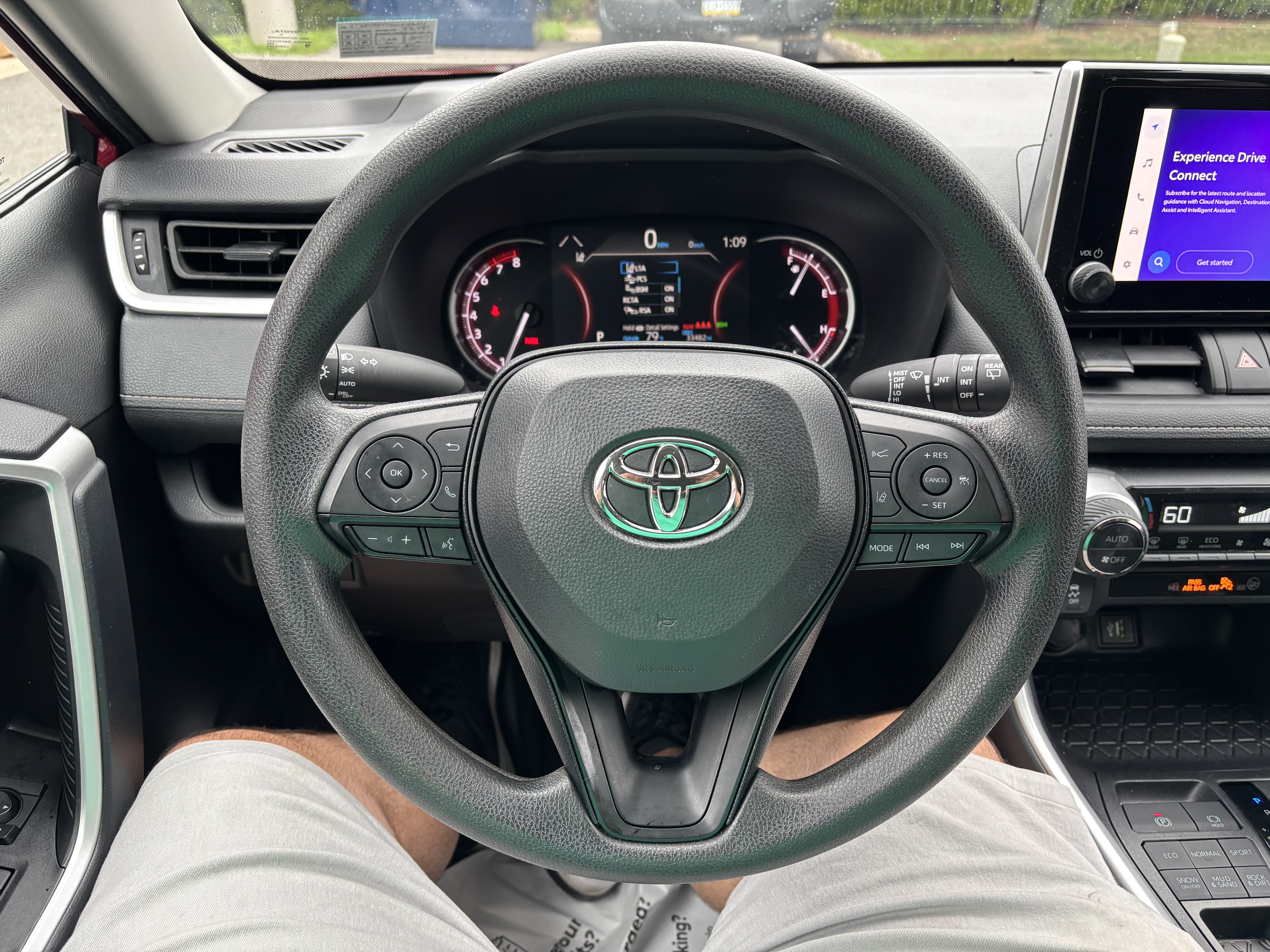 Certified 2025 Toyota RAV4 XLE AWD/4WD image 18