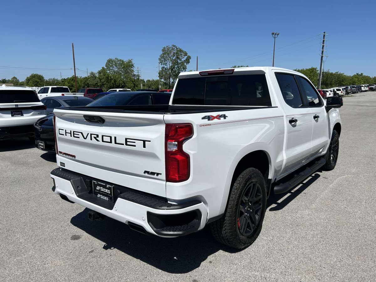 Used 2026 Chevrolet Silverado 1500 RST w/ Redline Edition AWD/4WD image 6