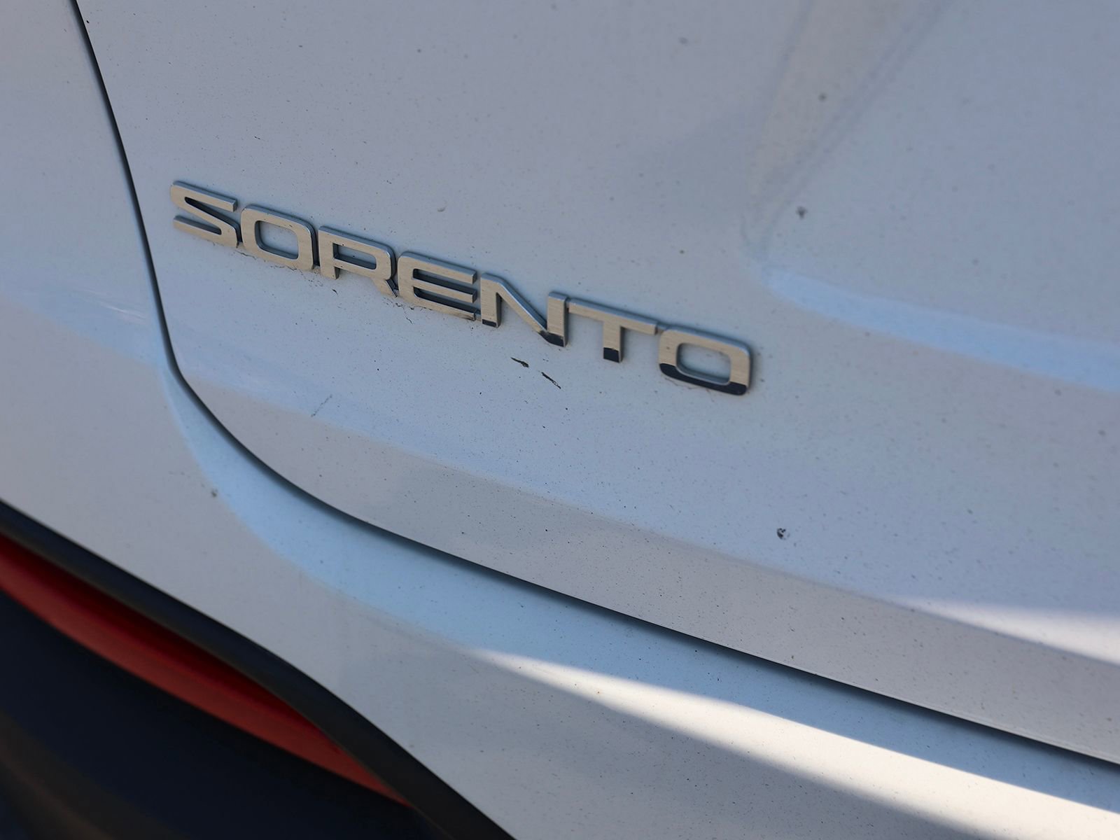 Used 2017 Kia Sorento LX image 7