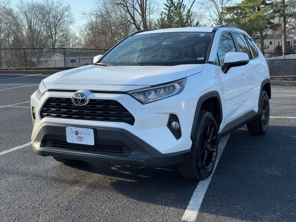 Certified 2021 Toyota RAV4 XLE w/ Carpet Mat Package (TMS) image 11