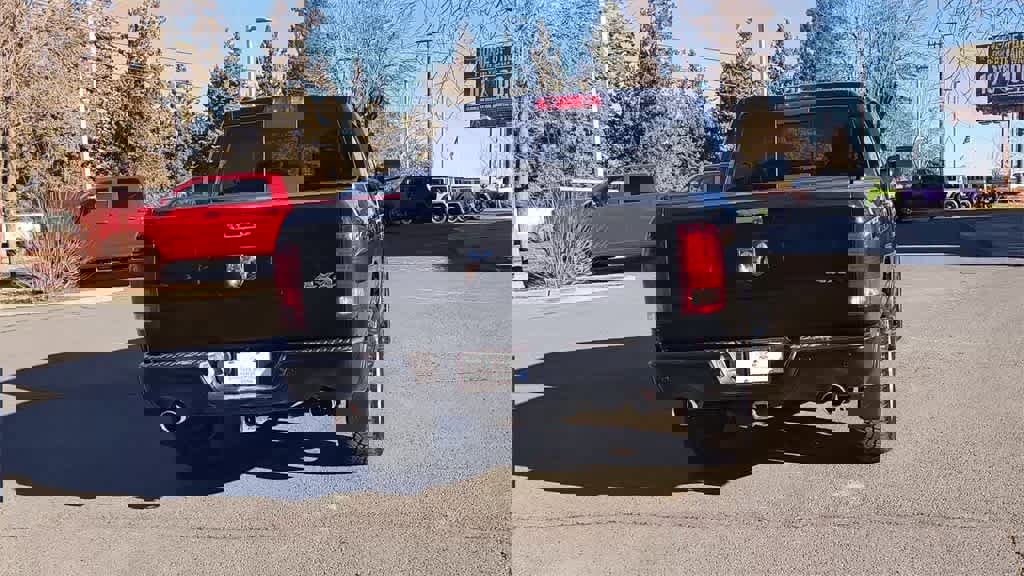 Used 2014 RAM 1500 Sport w/ Sport Premium Group image 8